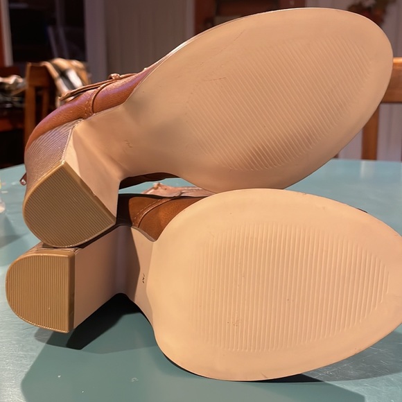 Guess peep toe booties - Picture 5 of 8